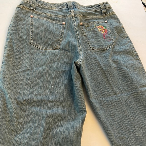 Bill Blass Jeans Wide Leg Capris Embroidered Size 8 - Picture 9 of 11